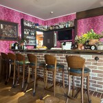ALBERT'S British Dining - 