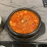 ラオン 焼肉 - スンドブチゲ