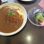 創作レストラン ジョゼキッチン - 豆腐の入ったふわふわ卵のオムカレー