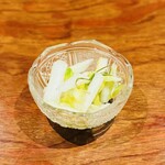 焼鳥 酉乃洲 - 白菜浅漬け