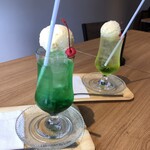 ふるいちトキワ荘通り店 蔵 - クリームソーダメロンと青りんご