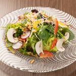 季節のグリーンサラダ ～自家製ドレッシング～