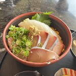 ドライブイン 灘 - ✅イカ&カンパチ&ネギトロ丼¥2.000くらい