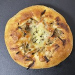 ミクスチャー - 2026.02.18 (水)    きんぴらゴボウのフォカッチャ　190円（税込）