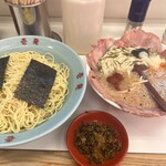  壱発ラーメン - メカトロつけ麺大、辛子高菜