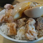 らーめん夢心 - 味玉ちゃーしゅーごはん