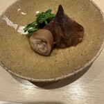 鮨みやもと - 子持ちヤリイカの煮物