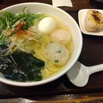 麺屋海神 - あら炊き塩らぁめん へしこ焼きおにぎり付き