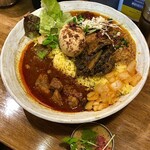 SPICY CURRY 魯珈 - 