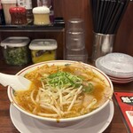 京都北白川ラーメン 魁力屋 - 料理写真: