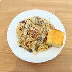 カメイサンのカフェ - カルボナーラ