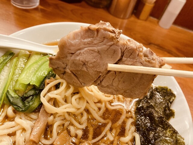 らぁめん 満来 （まんらい） - 新宿西口/ラーメン | 食べログ