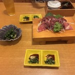 郷土料理&炭火串焼 笑う門 - 