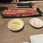 渋谷 和牛焼肉 USHIHACHI 極 - 