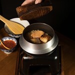 なにわ 而楽 - くっとーと（@kuttoto.gourmet）／撮影