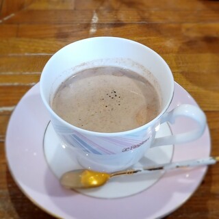 泊まれる純喫茶 ヒトヤ堂_1