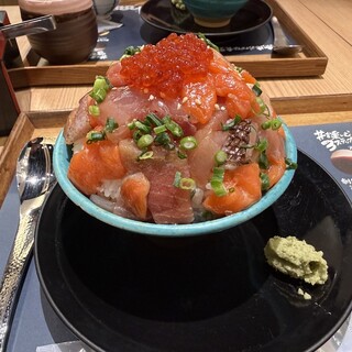 熱海おさかな食堂_0