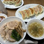 横浜とんとん - 