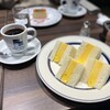 八王子珈琲店 - 八王子オムレツサンド(ドリンク付)税込 1,199円
オムレツは何層にも巻かれていて
塩も砂糖も出汁も使わず、たまご本来の甘みのみで
めちゃくちゃしっとり！
