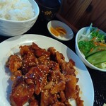 NOGI - 満腹定食。1,450円