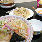 炎龍 - チャーシュー麺、チャーハン、味噌ちゃんぽん