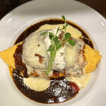 美味卵家 - ハンバーグにチーズのせオムライス2900円