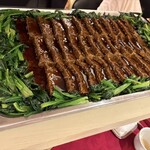 福新楼 - 馬肉とハタケシメジの煮込み