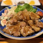 ホルモン栄楽 - どうです、このしょうが焼き…テカリンチョ♡