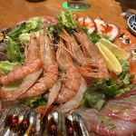 魚とワインはなたれThe Fishand Oysters - 