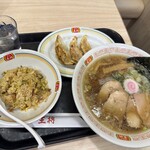 餃子の王将 - 料理写真: