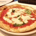 THE CORNER Pizzeria&Cafe - マルゲリータ