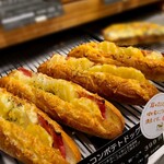 Clair Bakery - ベーコンポテトドッグ399円