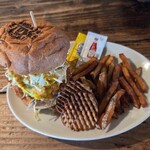 ストーブス - フィッシュバーガー(フレンチフライ)