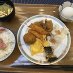 ホテルマイステイズ札幌アスペン - 料理写真:初日は和食中心で