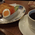 プチカフェ - モーニング550円