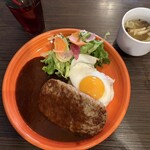 roku cafe - 大きいハンバーーーーーーーーグ