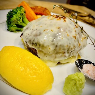 松阪牛ハンバーグ専門店ガーベラ_1