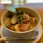 麺や句來夢 - 貝ダシ黒　大