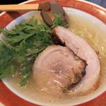塩らー麺 本丸亭 - 本丸塩ラーメン（８００円）