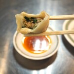 キントウン - 肉汁餃子