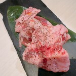 溶岩焼肉ダイニング bonbori - 