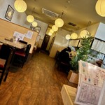 そば処とんぼ - 14時過ぎの店内はほぼ貸切⁈^ ^