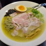 中華蕎麦 無冠 - 特製牡蠣塩ラーメン