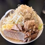 麺とび六方 - らーめん(中盛)＋肉増し