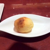 リストランテ フォンタナ - チーズのポンデケージョ