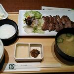 定食屋　百菜 - 料理写真: