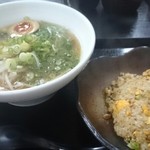 自家製麺 製麺王 - あっさり醤油ラーメン(太麺) &焼飯