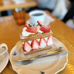ソーグッドコーヒー&ベイク - 苺のミルフィーユ（1,100円税込）