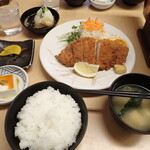 越後とんかつ人参亭 - 