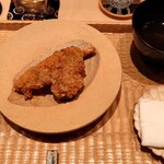 伯雲 - 虎河豚の唐揚げ